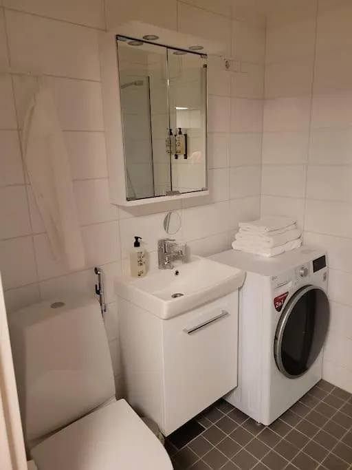 Punavuoripad - Modern Apt. With Park Views In Design District Daire Helsinki